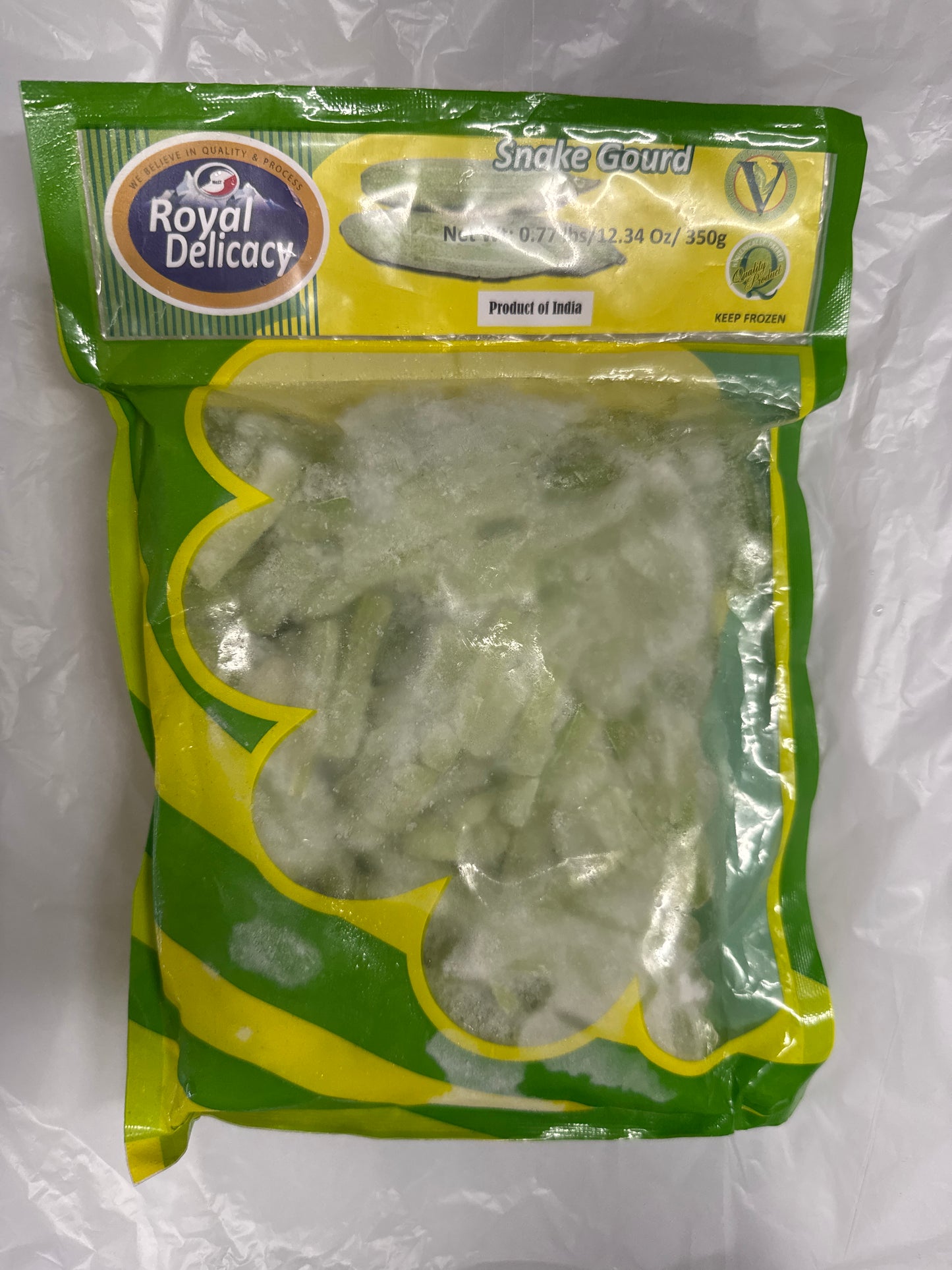 Royal delicacy snake gourd 350g