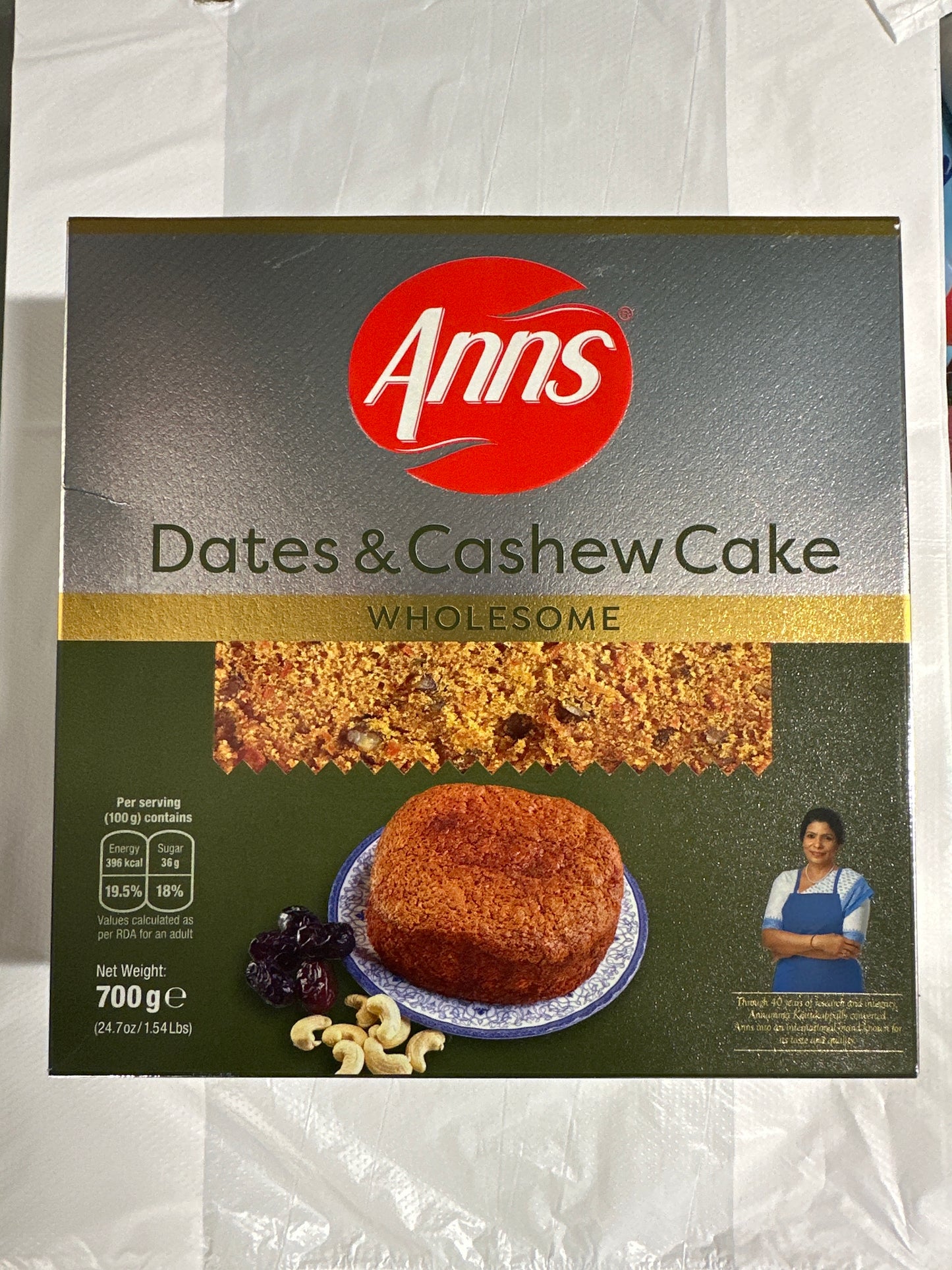 Anns dates & cashew cake 700 gm